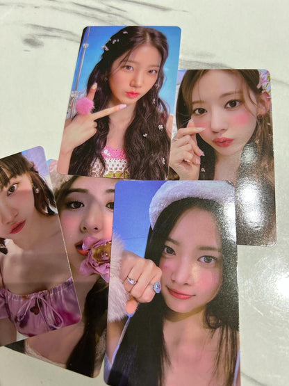 LE SSERAFIM PHOTO CARD SET